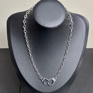 Freedom Handcuff Elegant Silver Chain Choker Necklace